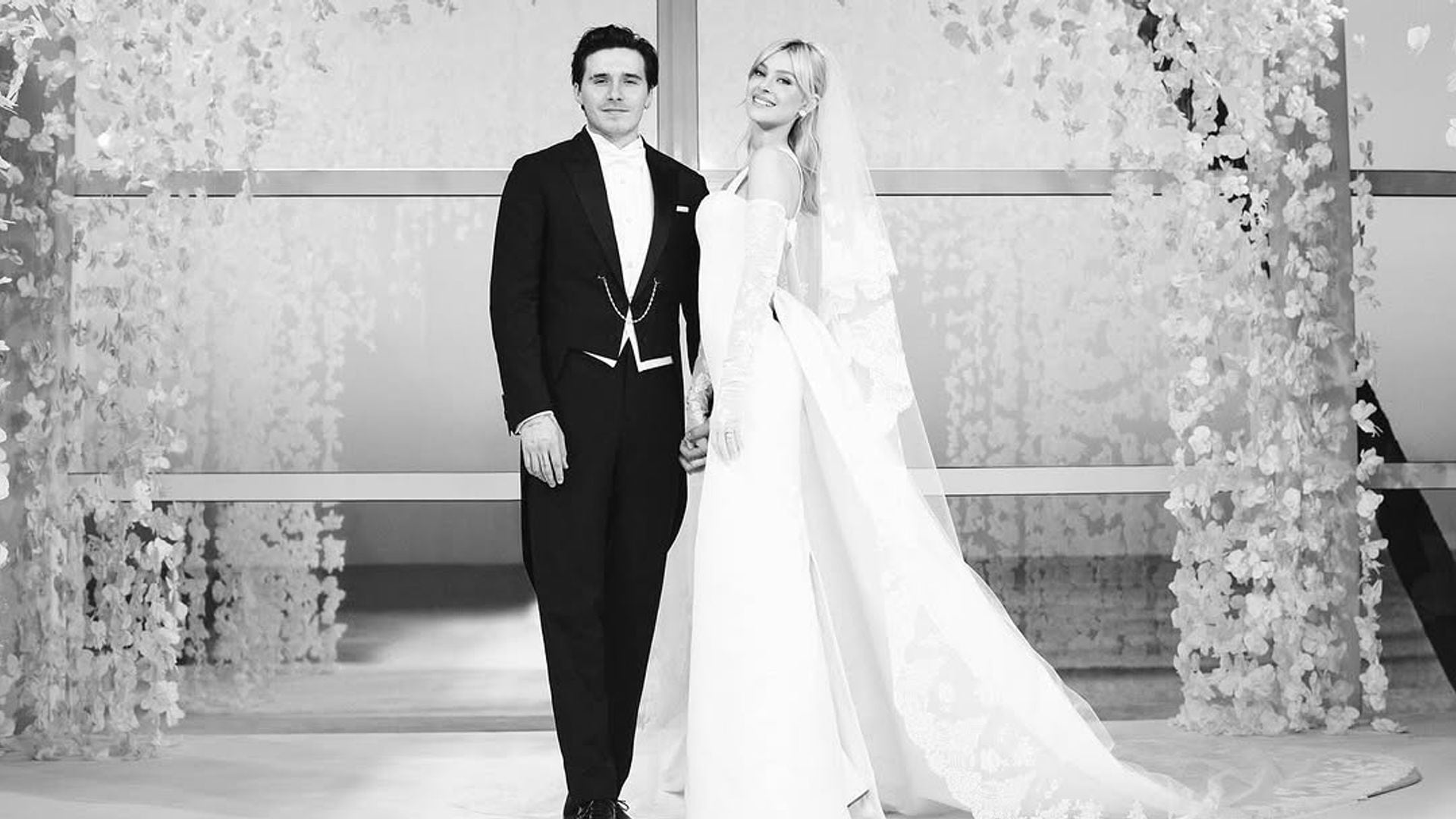 Brooklyn Beckham y Nicola Peltz abren su álbum de boda para celebrar su tercer  aniversario
