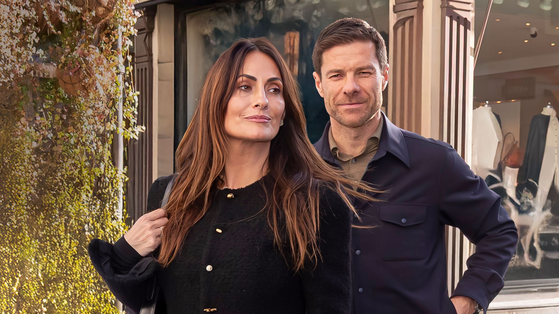 Nagore Aranburu y Xabi Alonso después de decir adiós al Real Madrid
