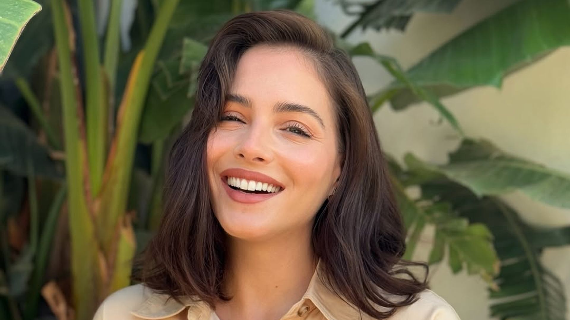 Gabriel Llano, peluquero, sobre el cambio radical de Andrea Duro por exigencias del guion: La luz que le da el rubio es brutal, me tiene enamorado