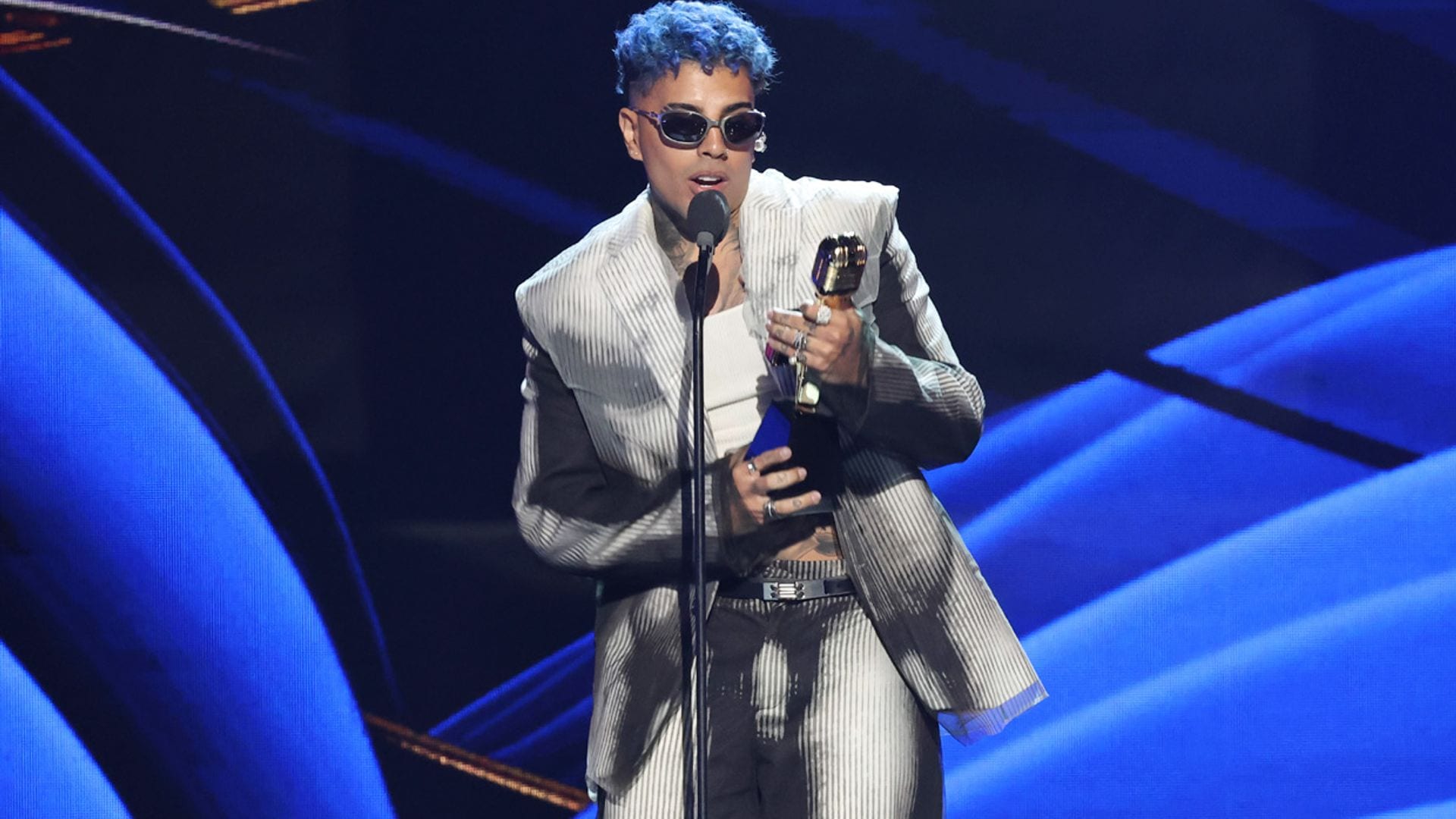 La lista completa de ganadores de los Billboard Latinos