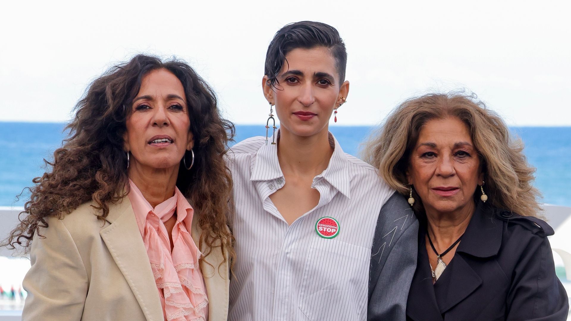 El clan Flores desembarca en el Festival de San Sebastián con su catártico homenaje a Antonio
