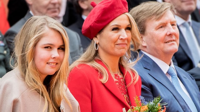 amalia holanda2