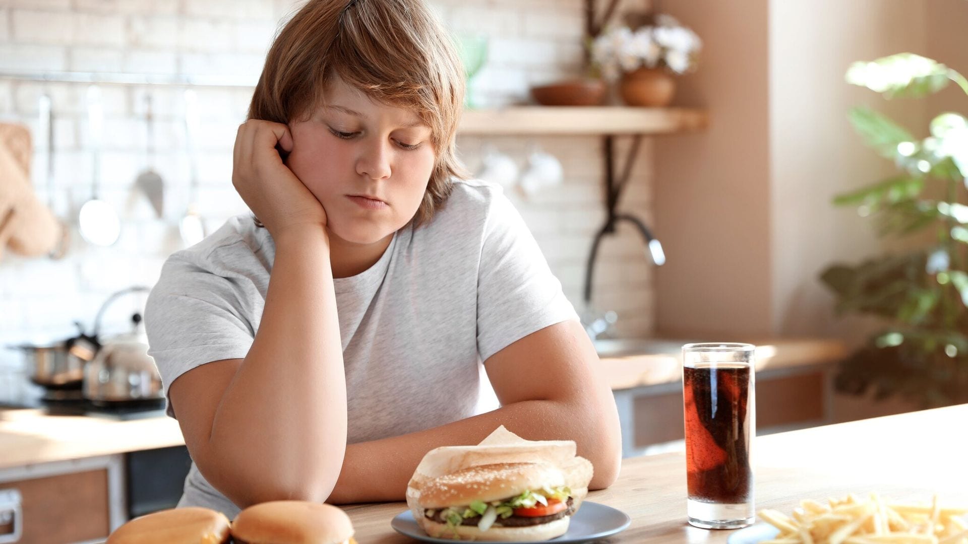 Así influye la obesidad en el desarrollo de los adolescentes