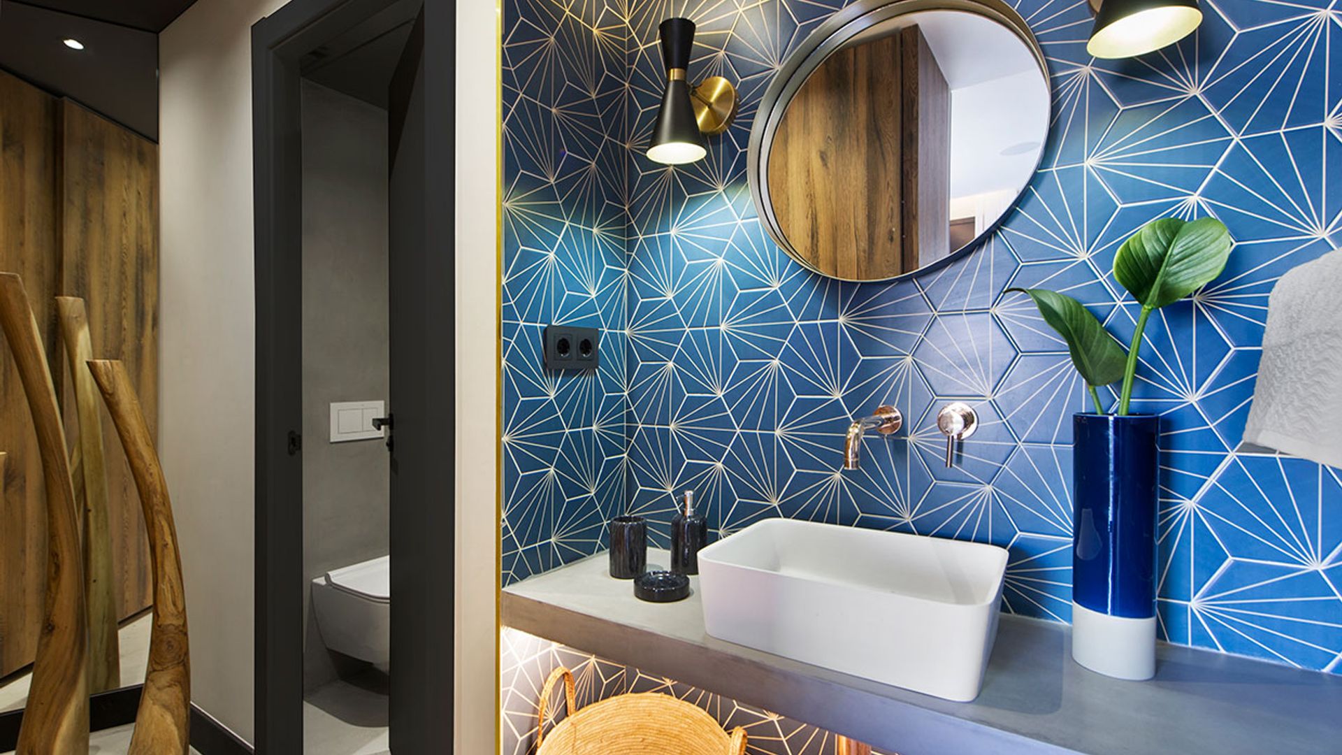 Al cuarto de baño le van el azul y el verde y estos ejemplos lo demuestran