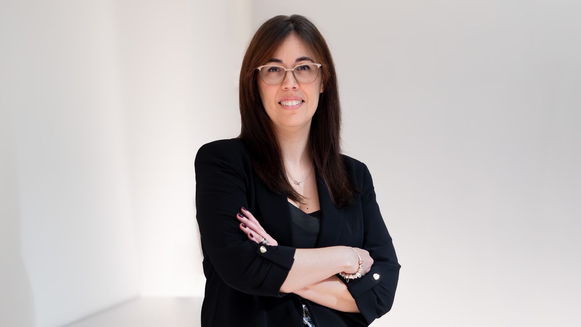Elena Sánchez Escobar, psicóloga, directora clínica y cofundadora de yees! 