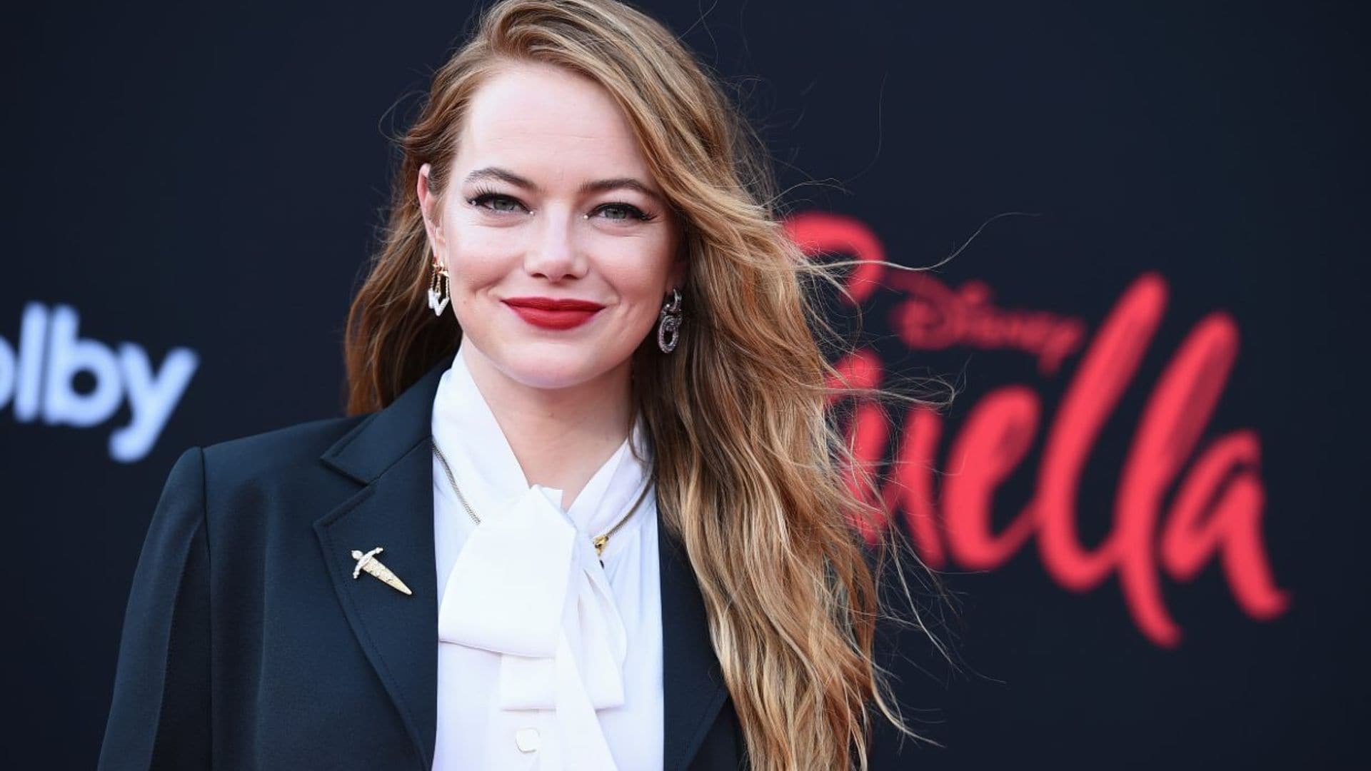 Emma Stone aclara cómo se rompió el hombro antes de rodar 'Cruella'