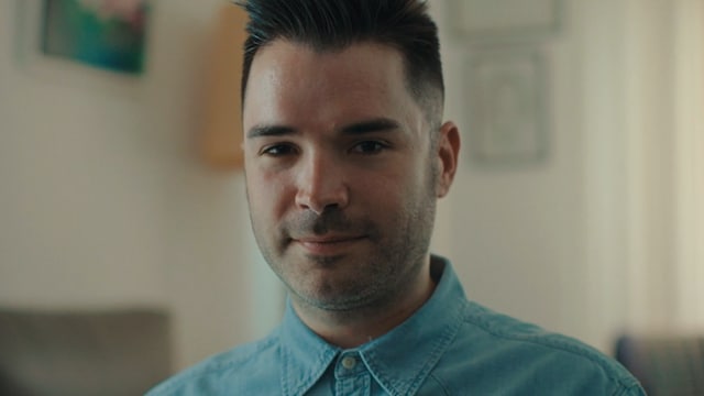 Primer plano de José, vocalista y guitarrista de Supersubmarina