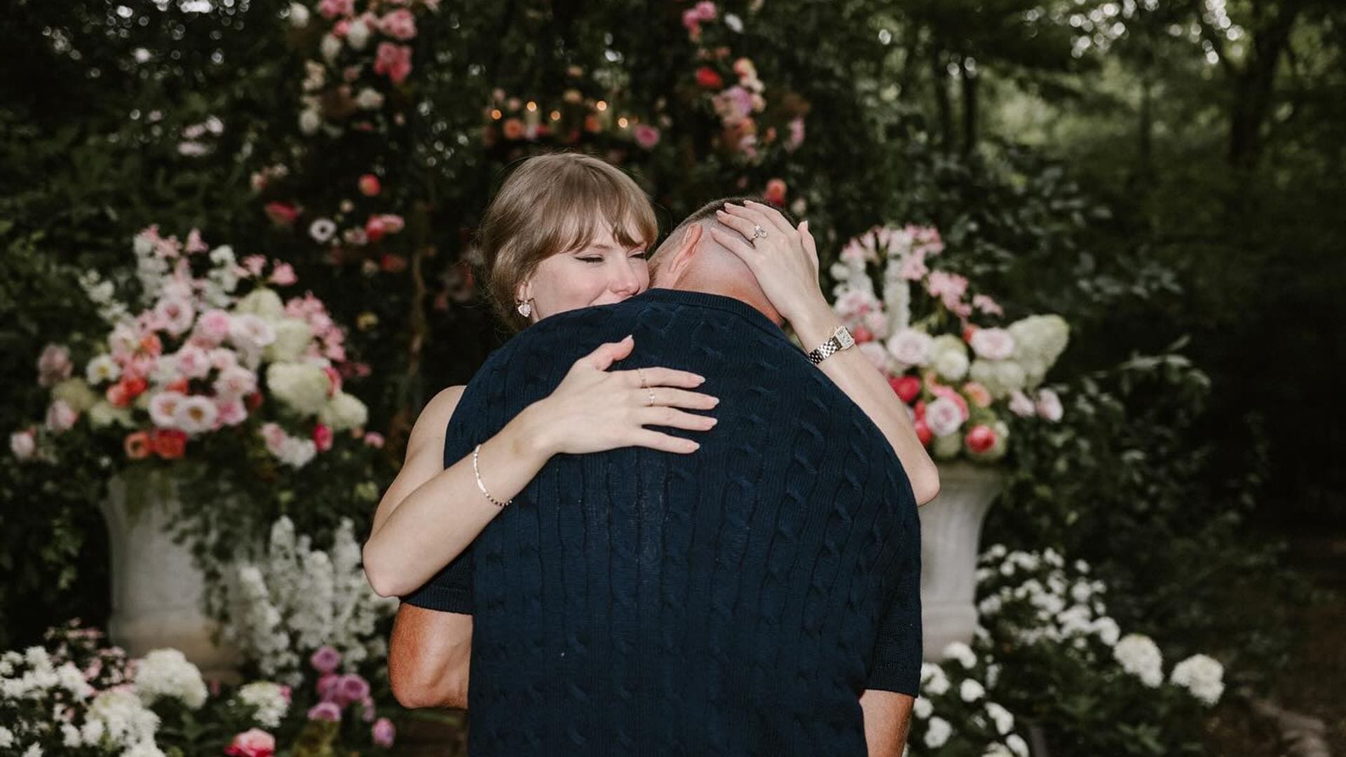 Taylor Swift y Travis Kelce derrocharon amor y felicidad.