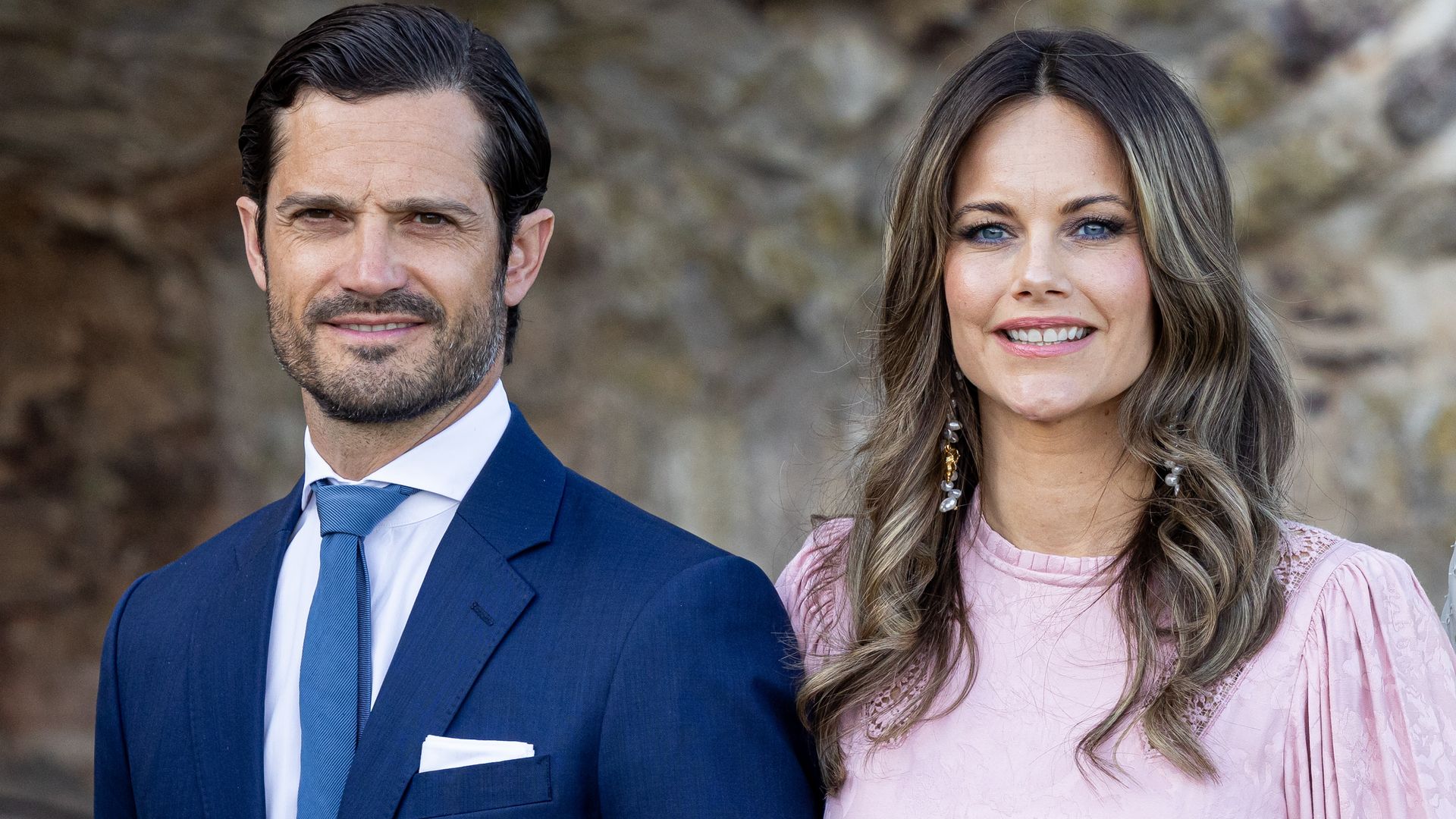 Carlos Felipe y Sofía de Suecia comparten la primera foto de su bebé y revelan su nombre