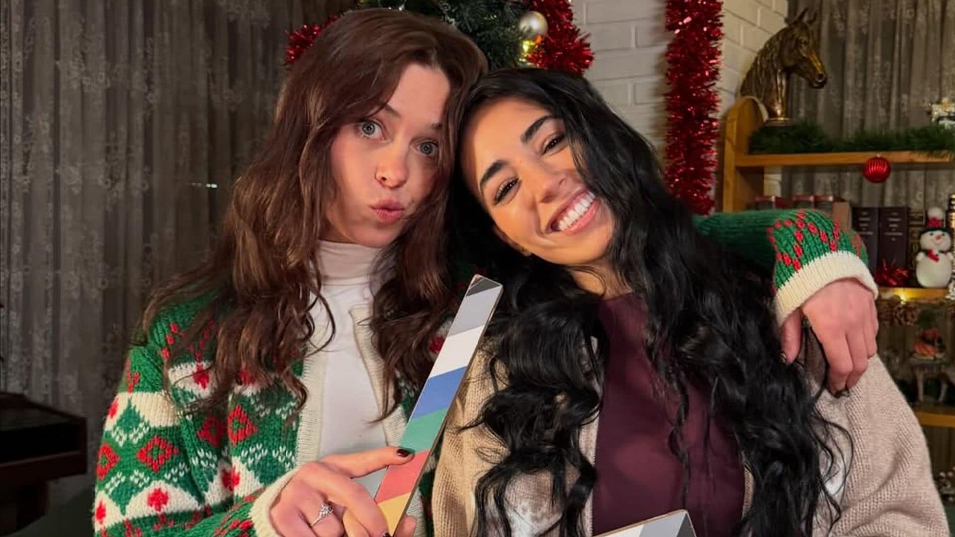 Carla Flila y Marina Baeza protagonizan Una novia por Navidad