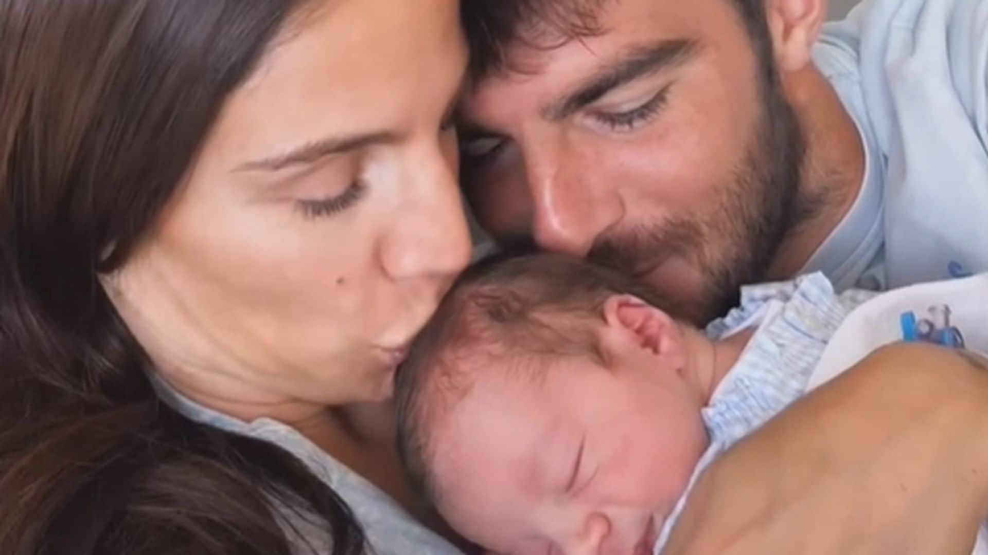 Lucía Villalón cuenta cómo está su hijo Lucas tras ser operado: 'Toca seguir siendo fuertes'