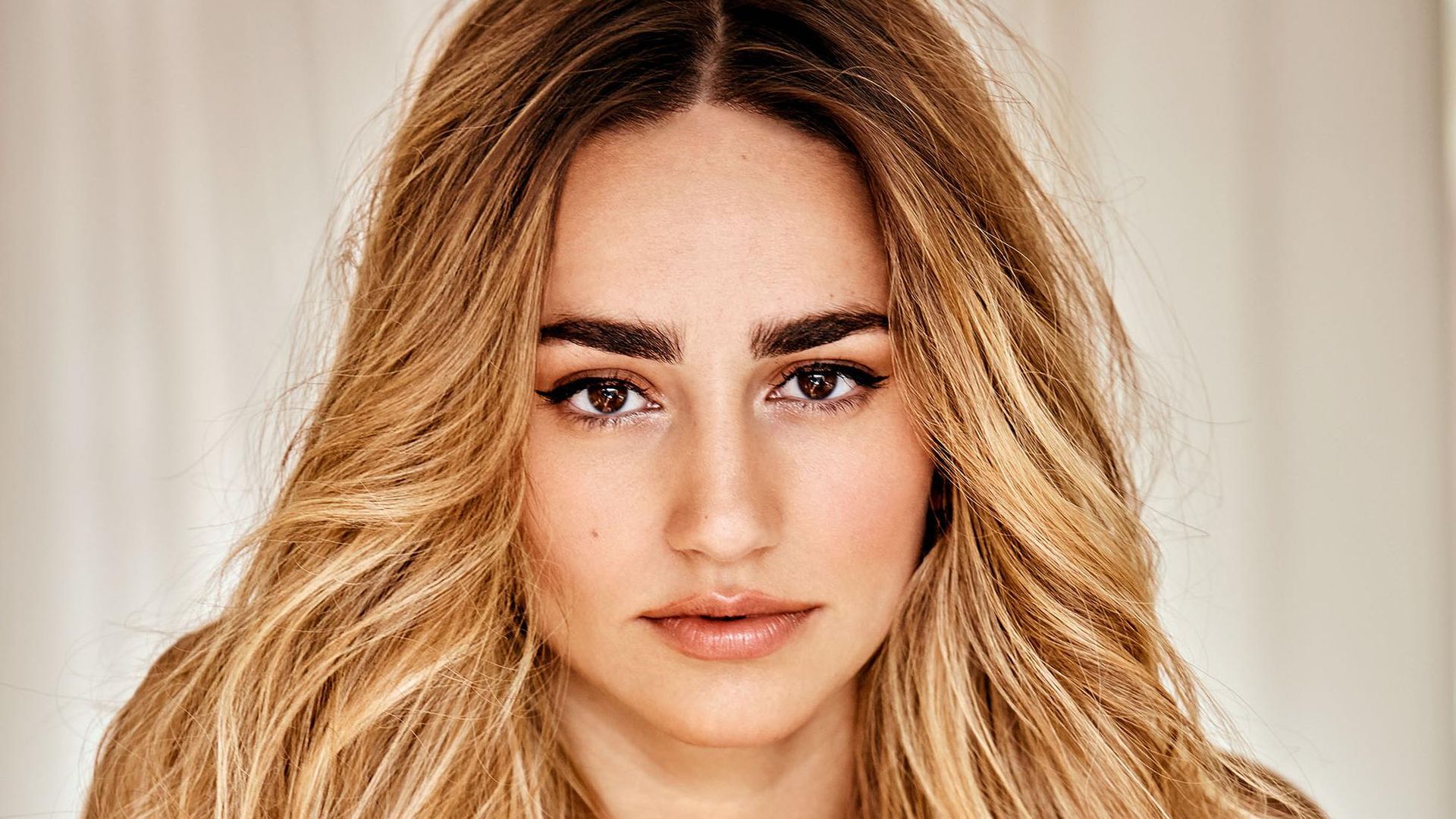 Así es Manuela, la bella nieta de Raphael y Natalia Figueroa Así es Manuela, la bella nieta de Raphael y Natalia Figueroa