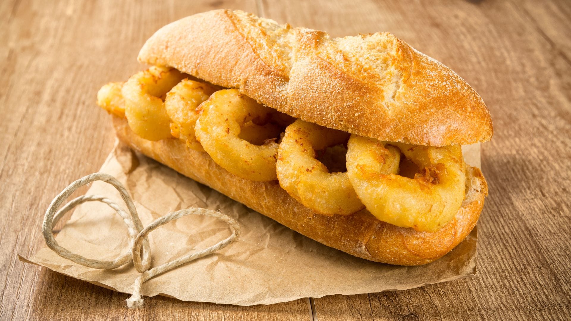 Del bocata de calamares al cocido madrileño: 9 recetas 'castizas' para comer en San Isidro