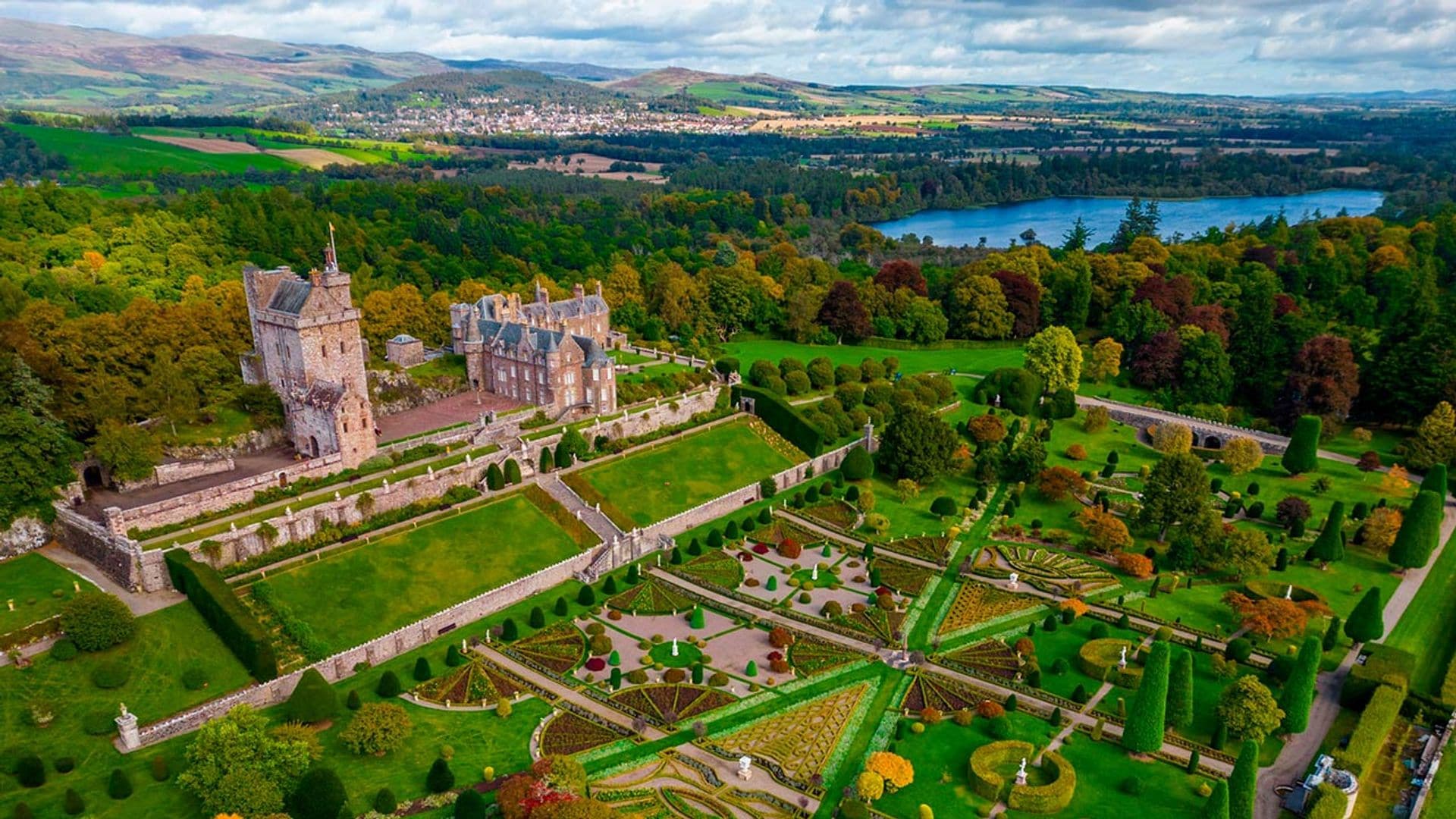 Los espectaculares jardines del castillo de Drummond que nos ha descubierto el desfile de Dior