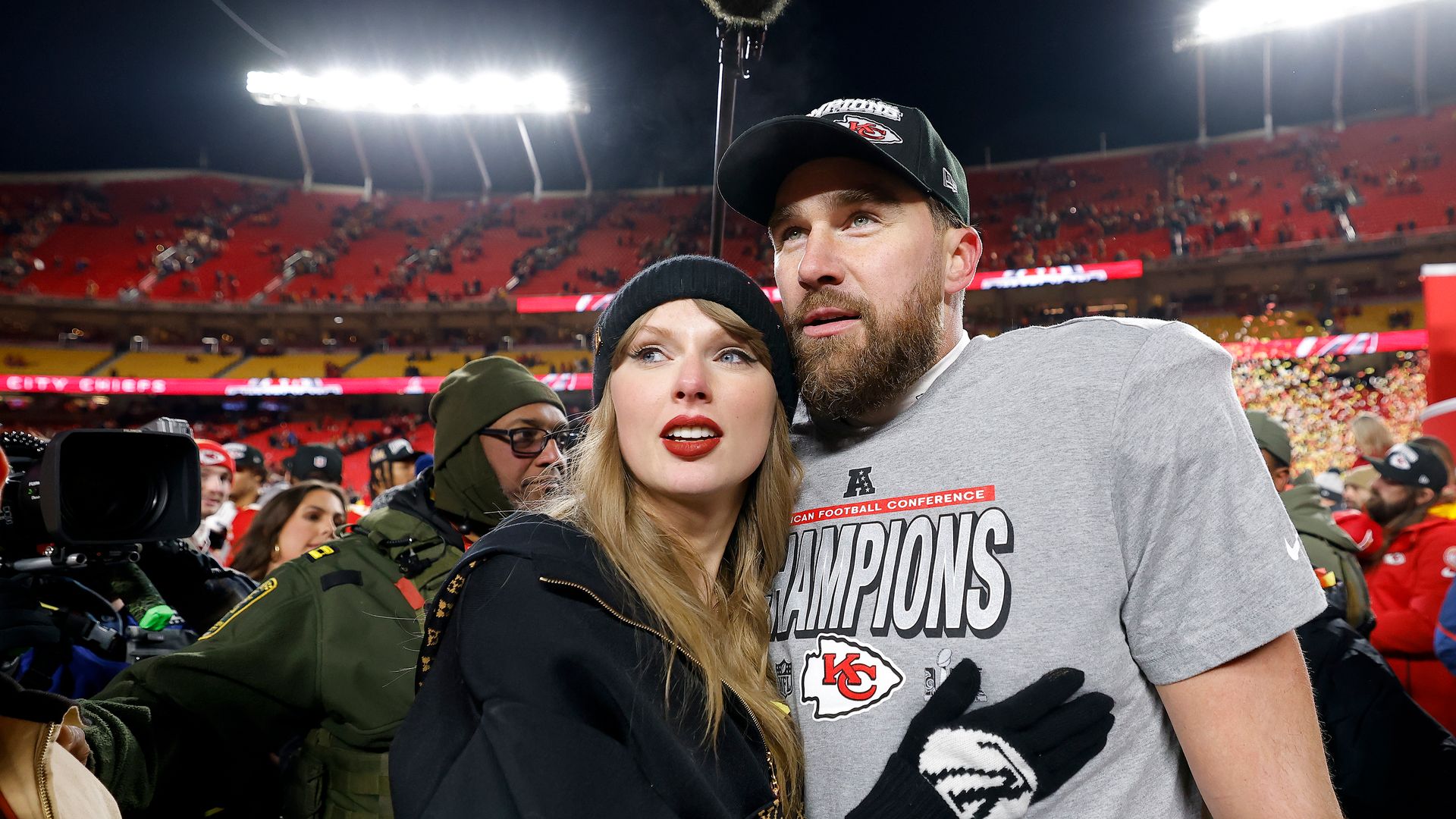  Taylor Swift y Travis Kelce