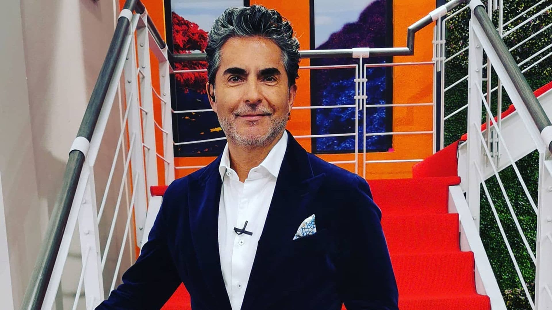 Raúl Araiza ha estado saliendo con una guapa mujer.