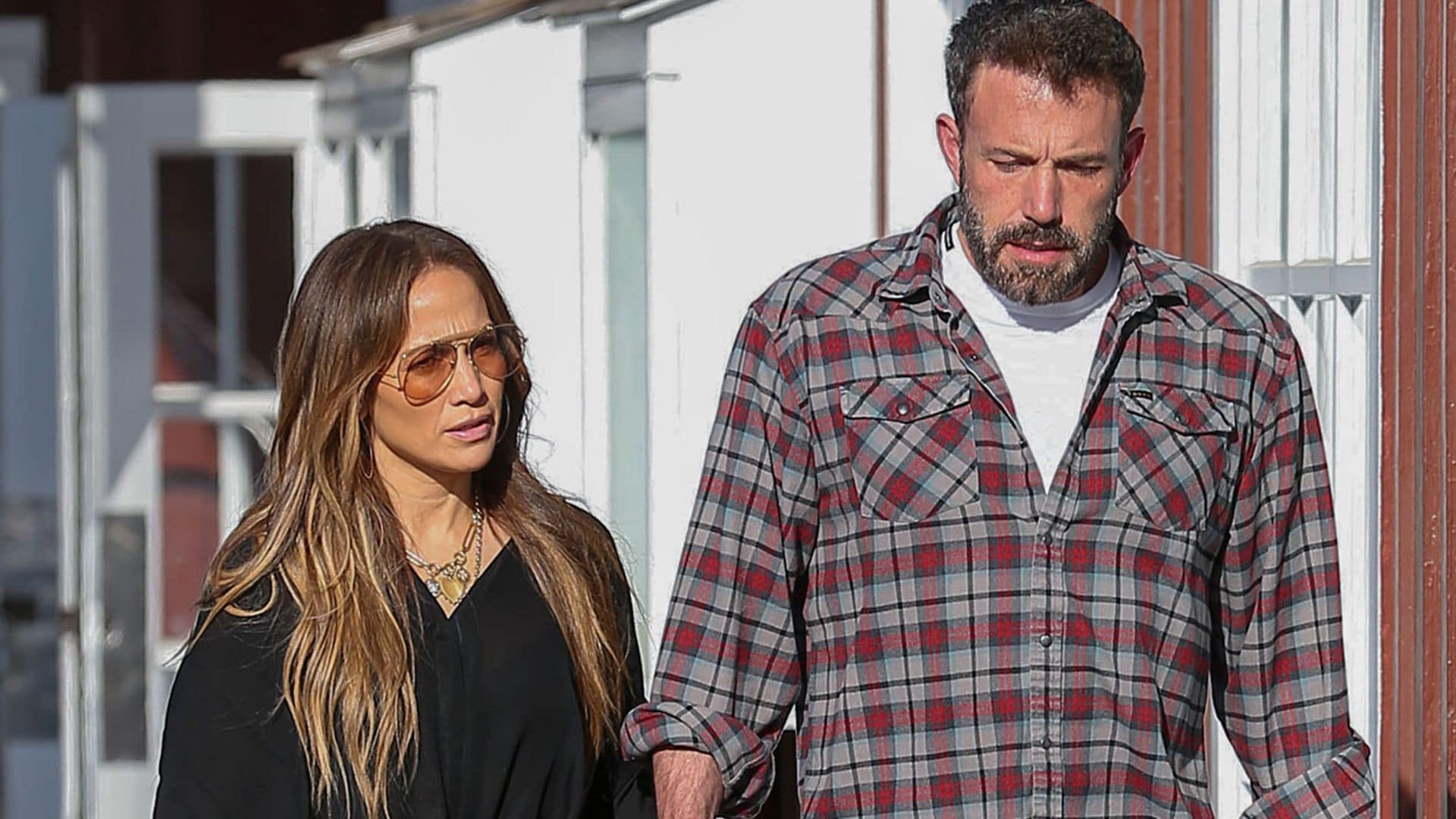 Un accidente pone en vilo a Jennifer Lopez y Ben Affleck horas antes de su gran boda