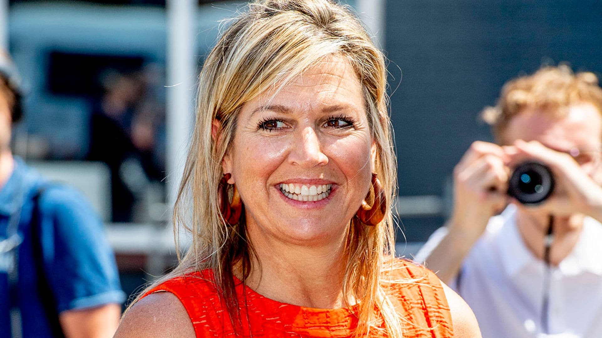 Máxima de Holanda recicla su look de invitada ¡de hace 7 años!