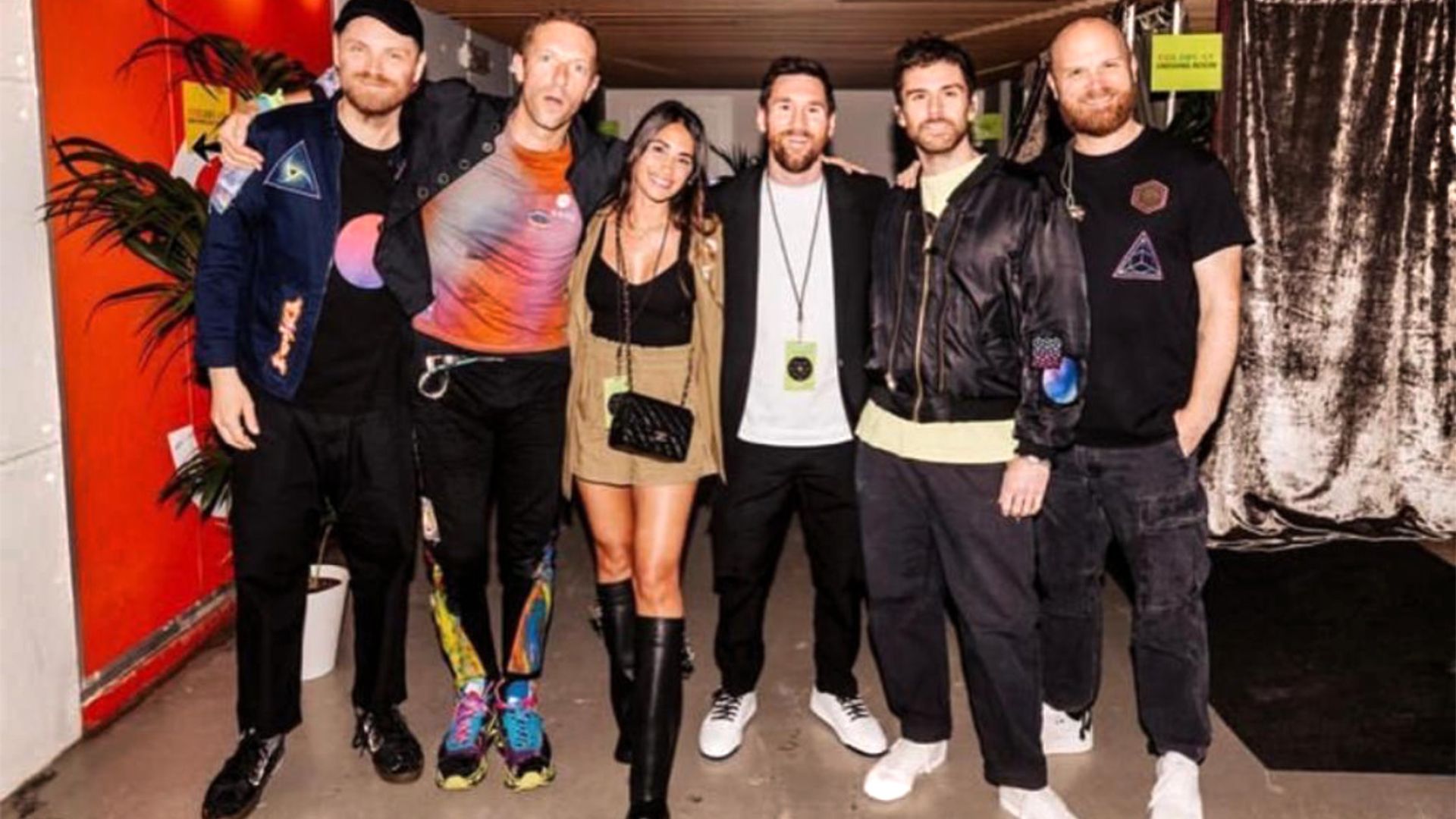 Antonela Roccuzzo y Leo Messi viven una noche musical mágica ¡y tienen un encuentro con los miembros de Coldplay!