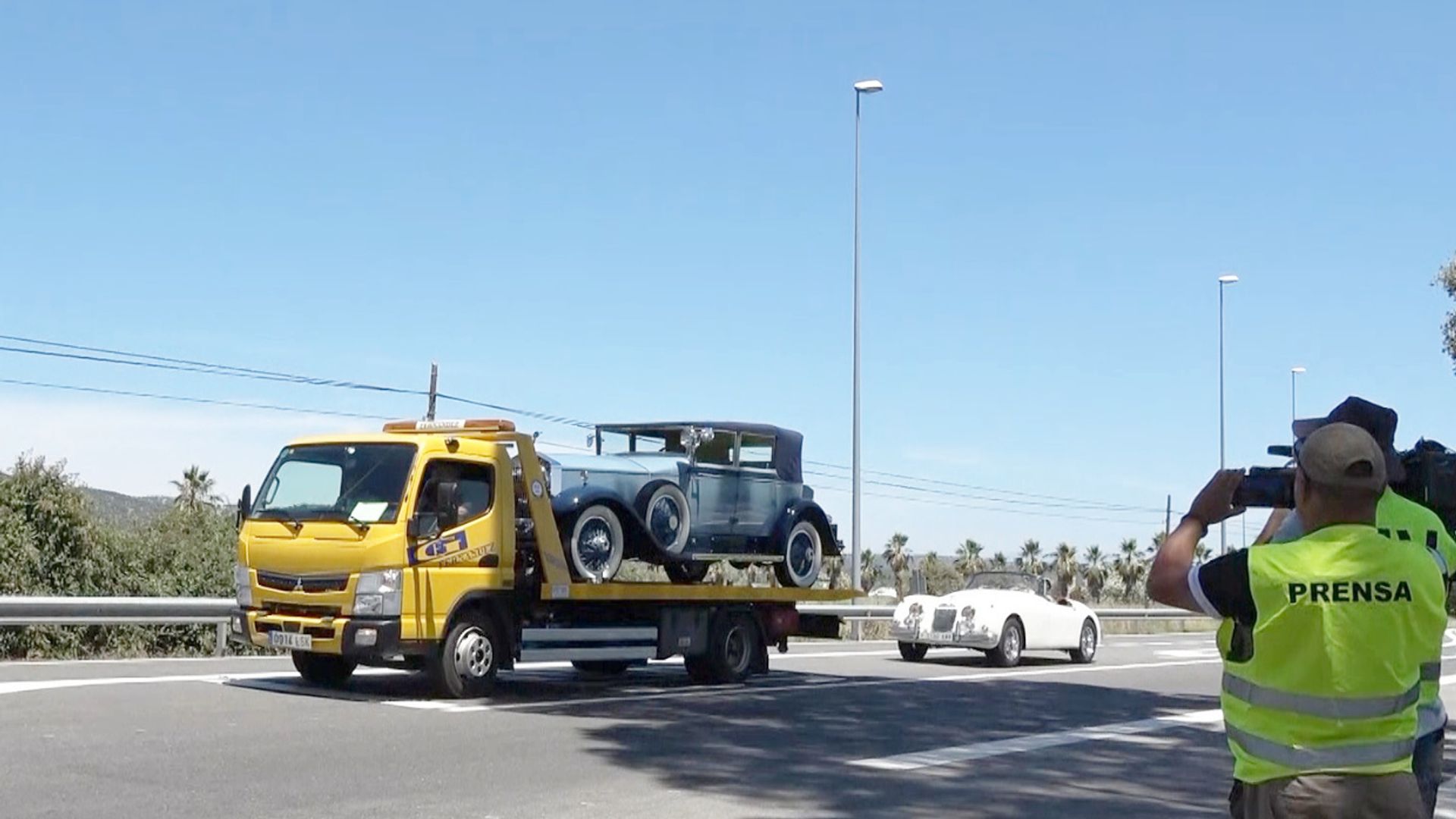 De los coches de época a las flores: todo listo en 'El Rincón' para la boda