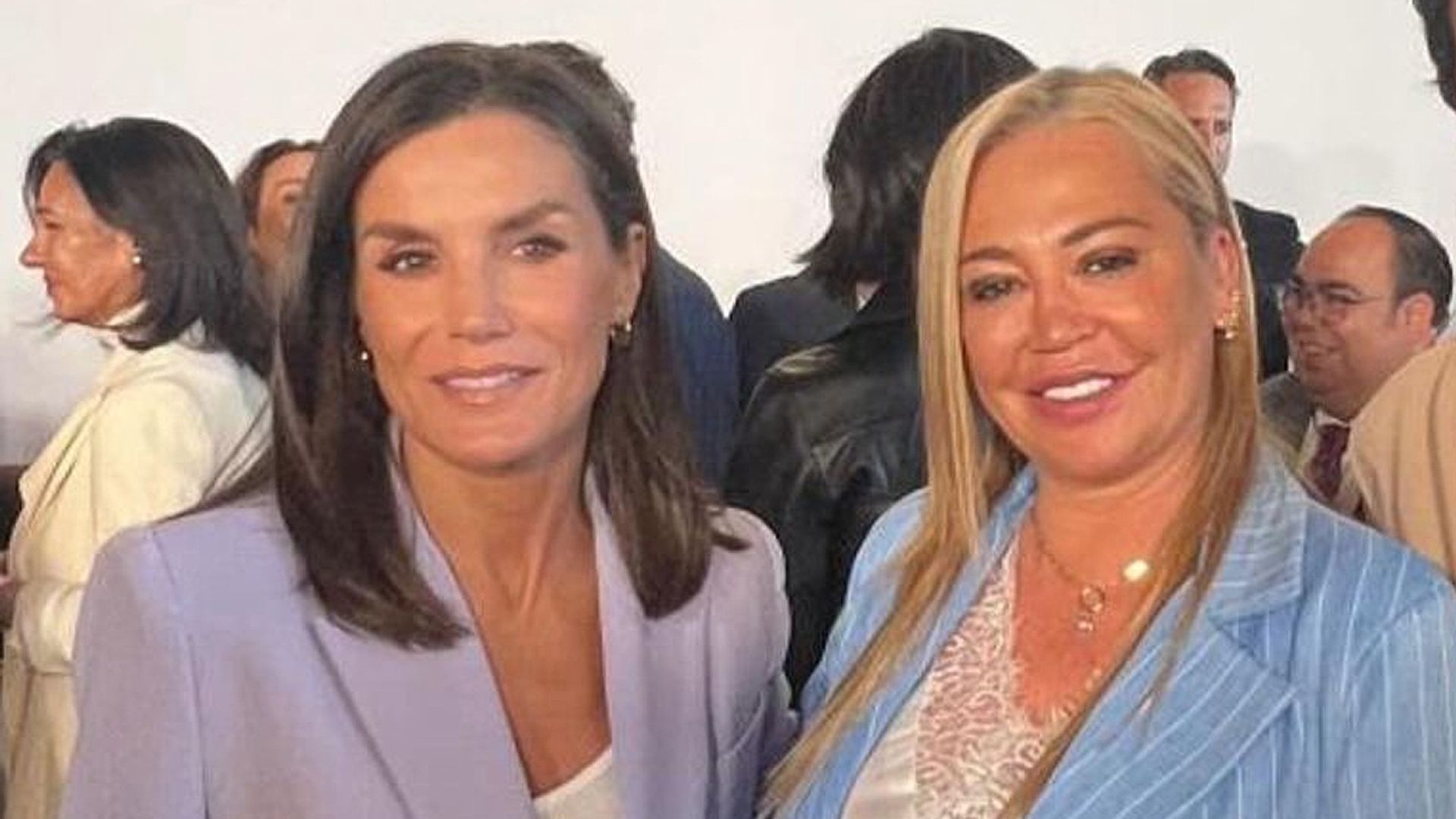 Belén Esteban, tras su encuentro con la Reina: 'Le he dicho que cómo estaba del pie y me ha dicho que la tienen que operar'