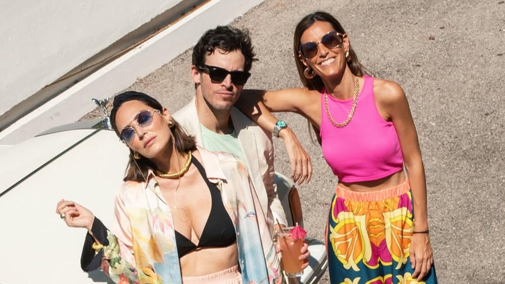 Tamara Falcó y Ana Boyer: 'looks ochenteros y mucha actitud' en el cumpleaños de Iñigo Onieva