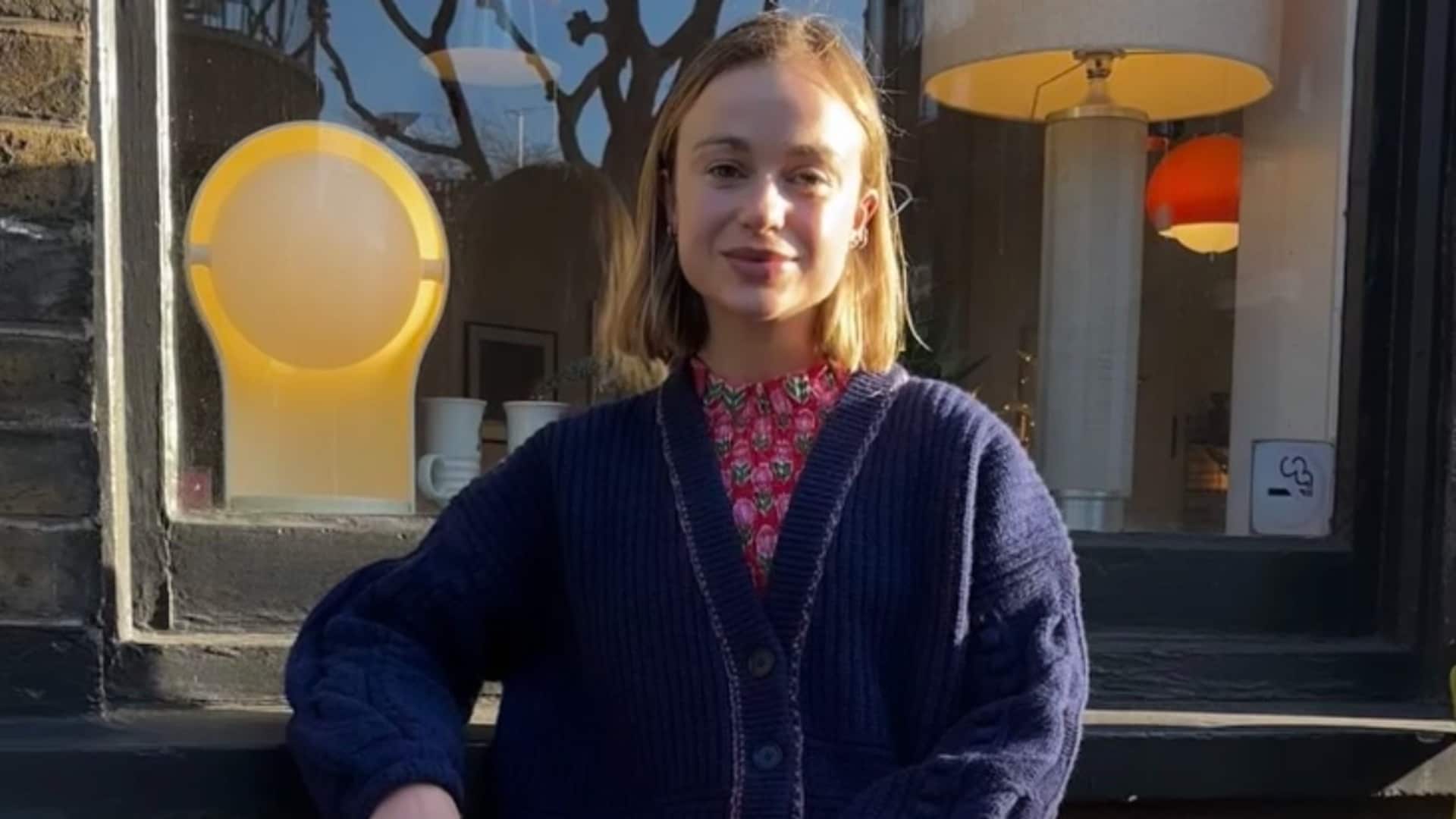 Lady Amelia Windsor en Londres con look 'grannycore'.