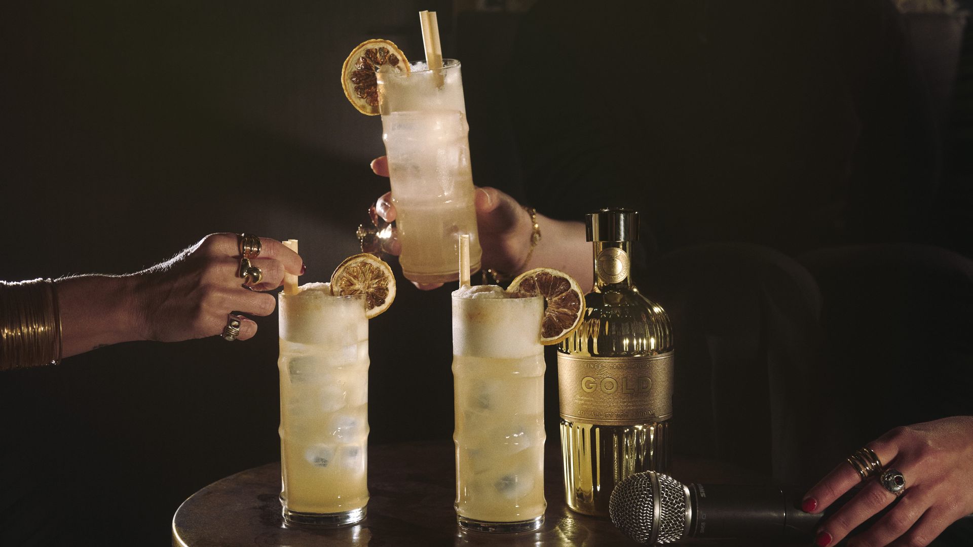 Gin Gold x BAM Karaoke, brindis con el cóctel Golden Beat, inspirado en los festivales de verano