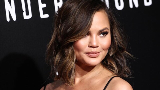 chrissy_teigen_trump_1t