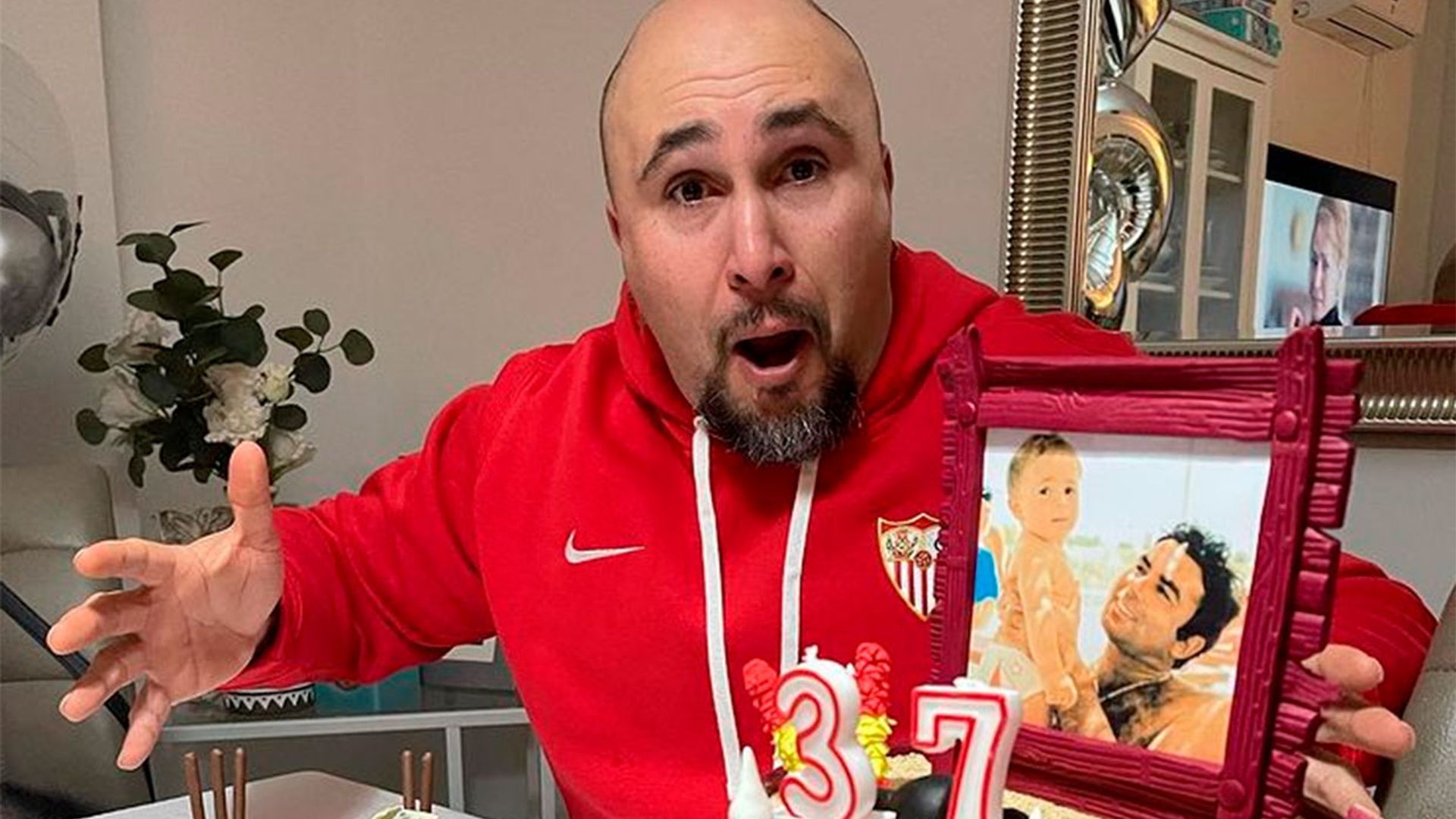 Un cumpleaños diferente para Kiko Rivera: con el recuerdo de Paquirri y distanciado de su madre