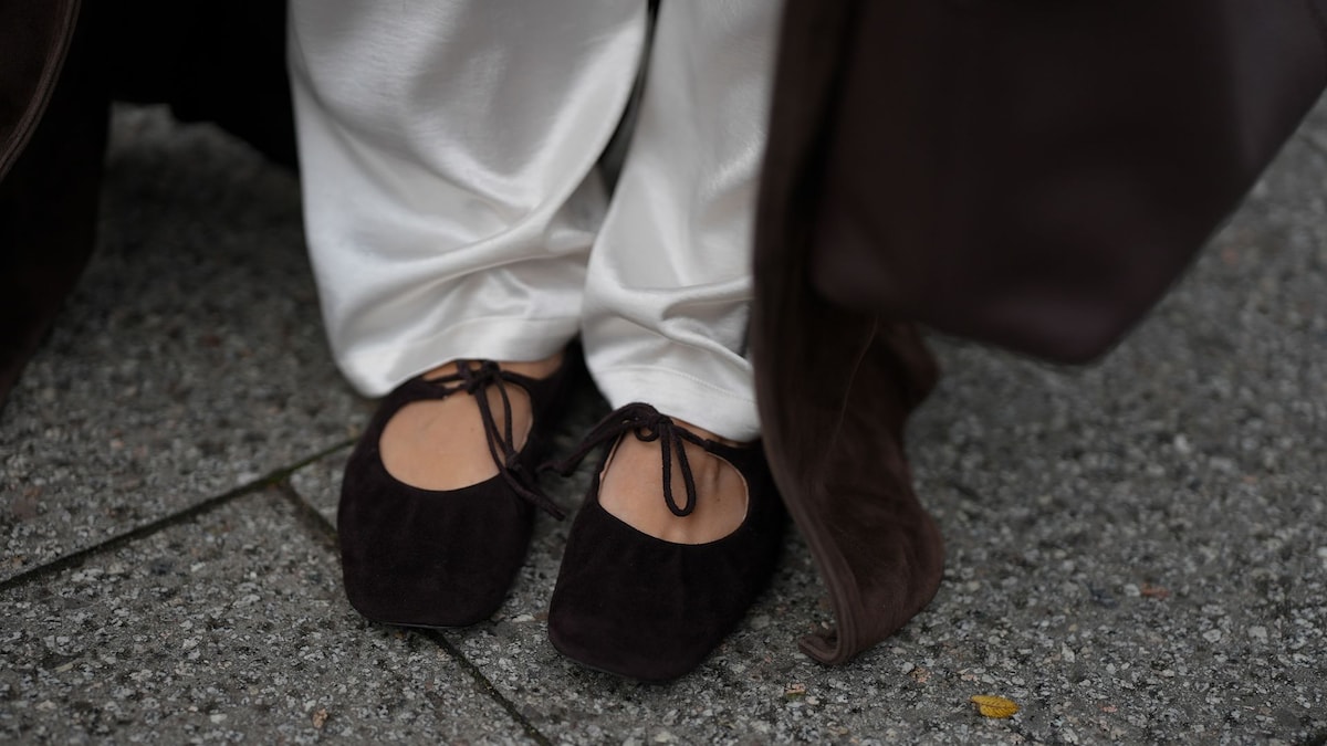 5 zapatos cómodos de las rebajas de Zara que combinan con pantalón de traje y son perfectos para la oficina