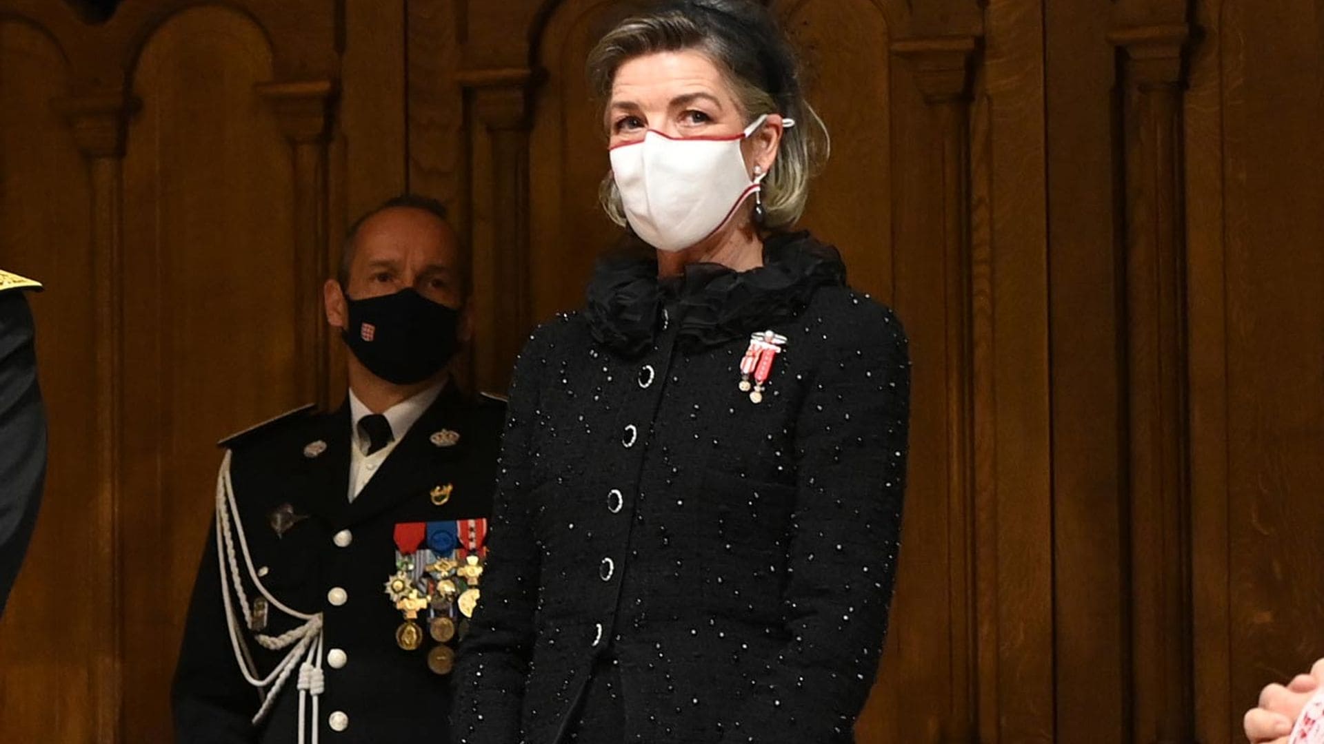 El traje de pedrería de Carolina y los looks de las mujeres Grimaldi en el Principado