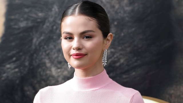 selena gomez suele apostar por los delineados felinos