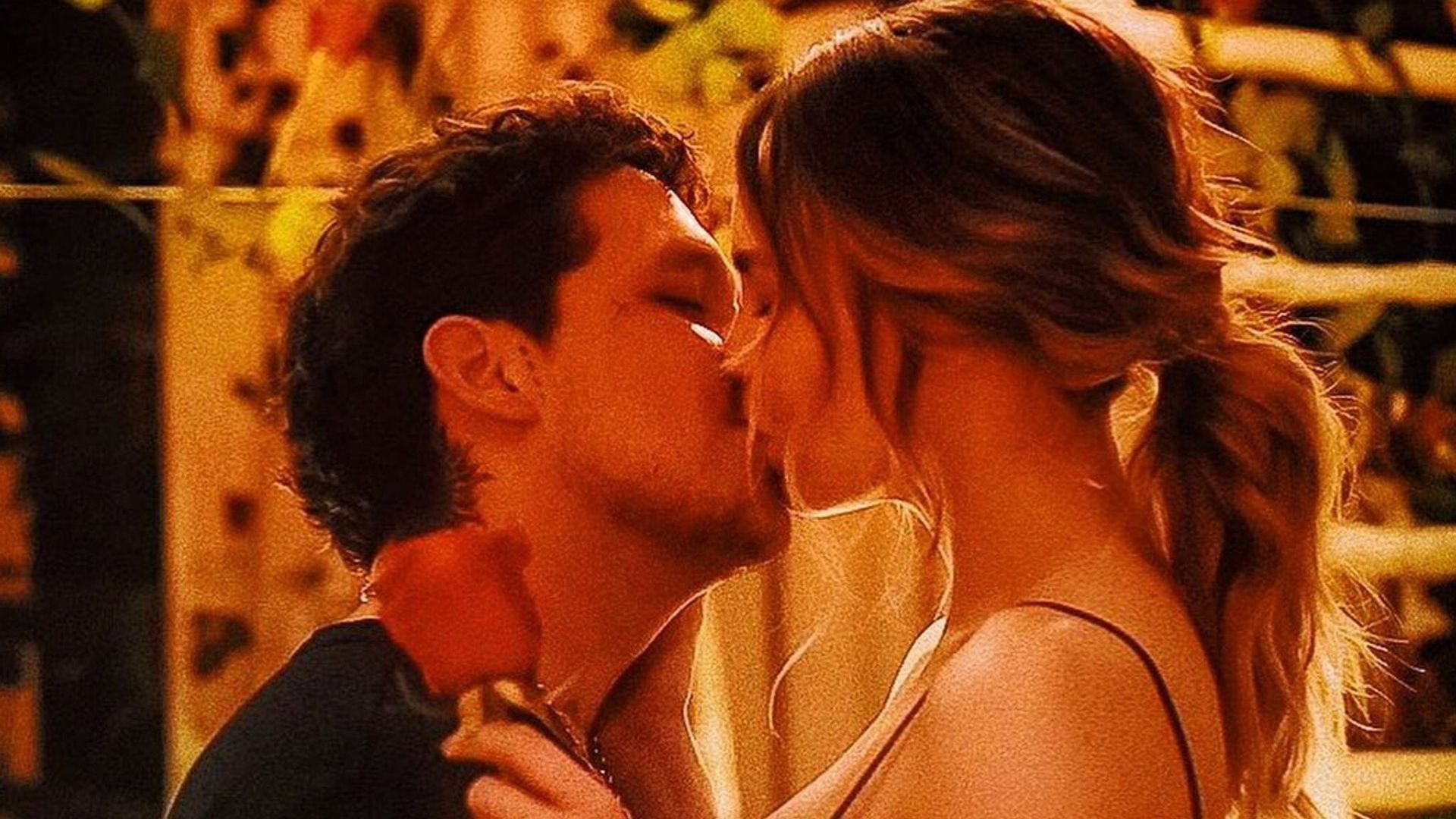 Belinda sorprendió a Christian Nodal con una gran fiesta por su cumpleaños 23