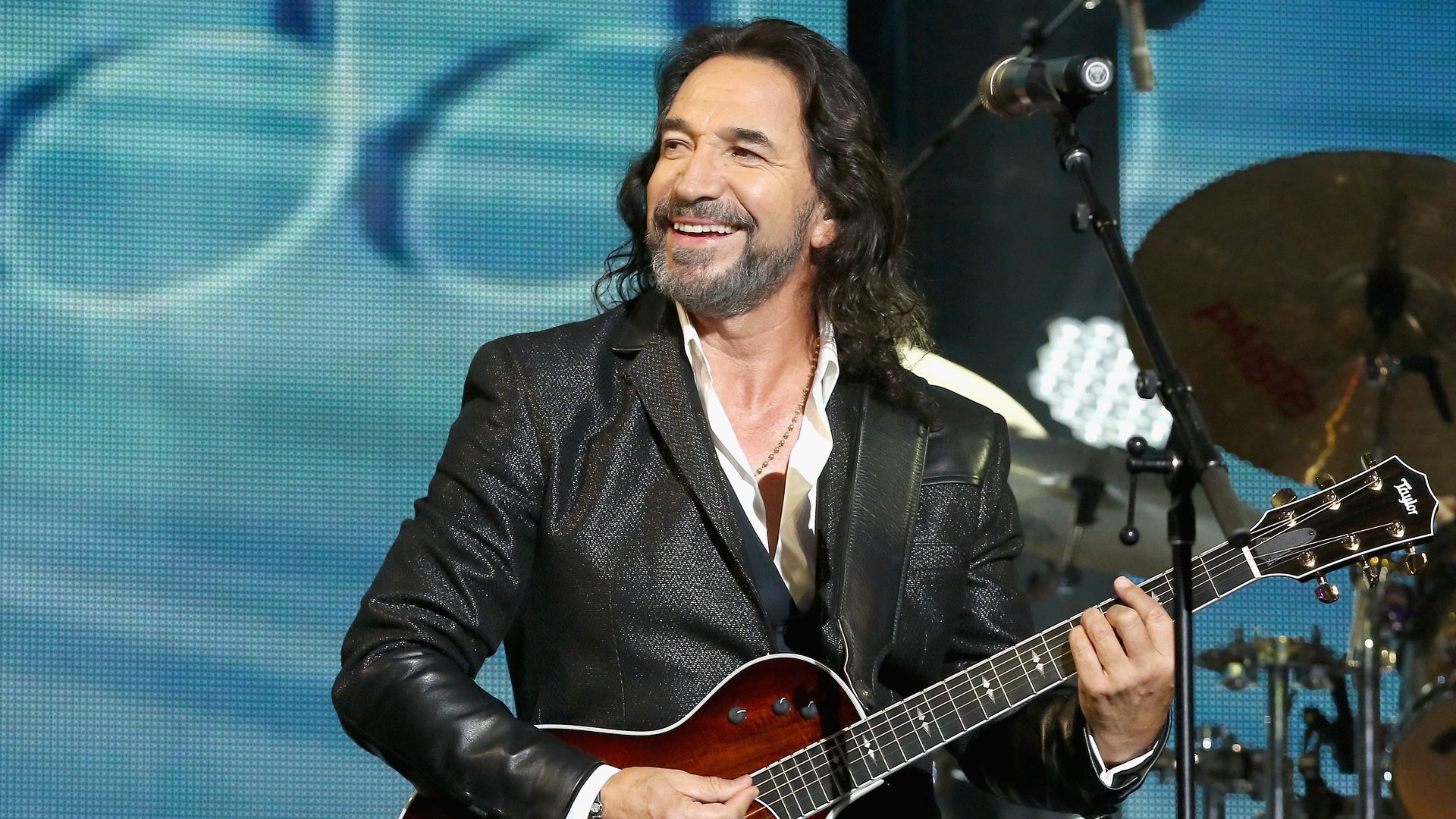 Marco Antonio Solís se prepara para estar Más cerca de ti