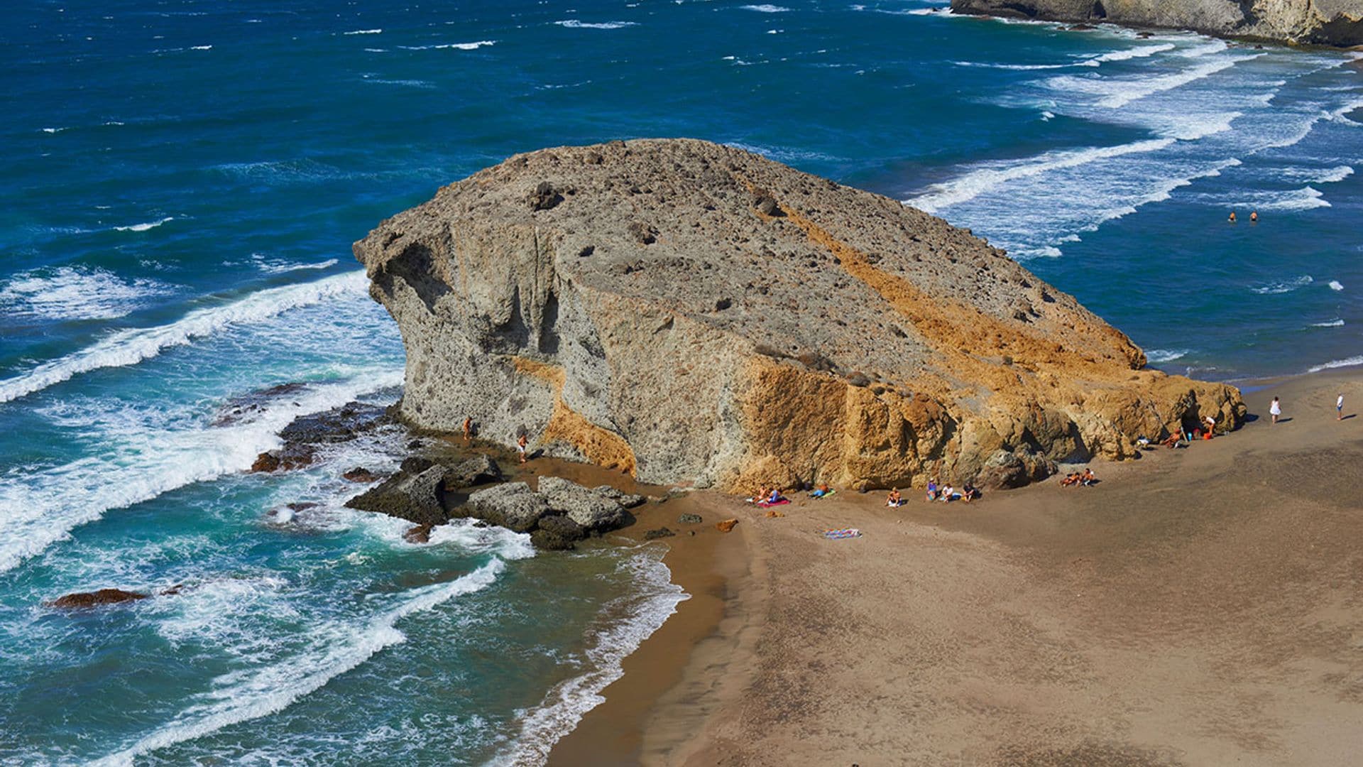 Mónsul, una playa de película en el Cabo de Gata