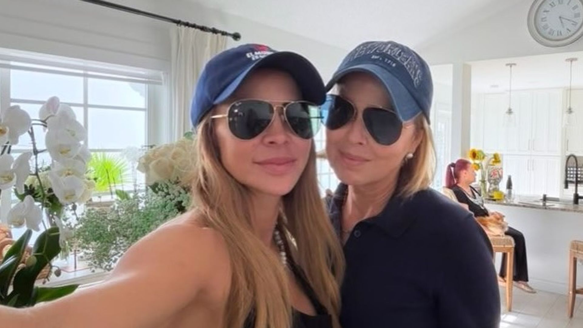 Gloria Diliz demostró su afecto por Aylín Mujica