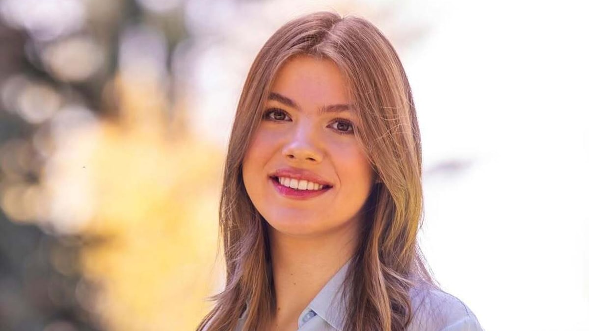 La infanta Sofía afronta su segundo acto en solitario en una fecha muy especial para su padre, el rey Felipe