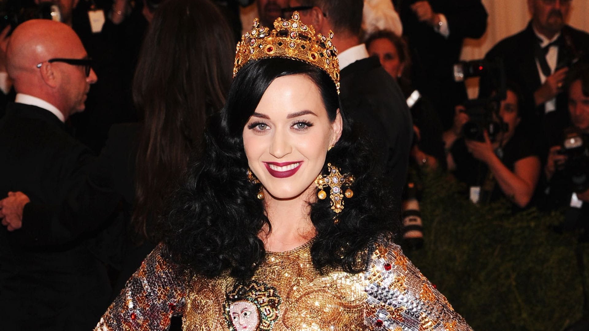 Katy Perry no fue a la Met Gala 205 y vuelve a ser víctima de la Inteligencia Artificial 