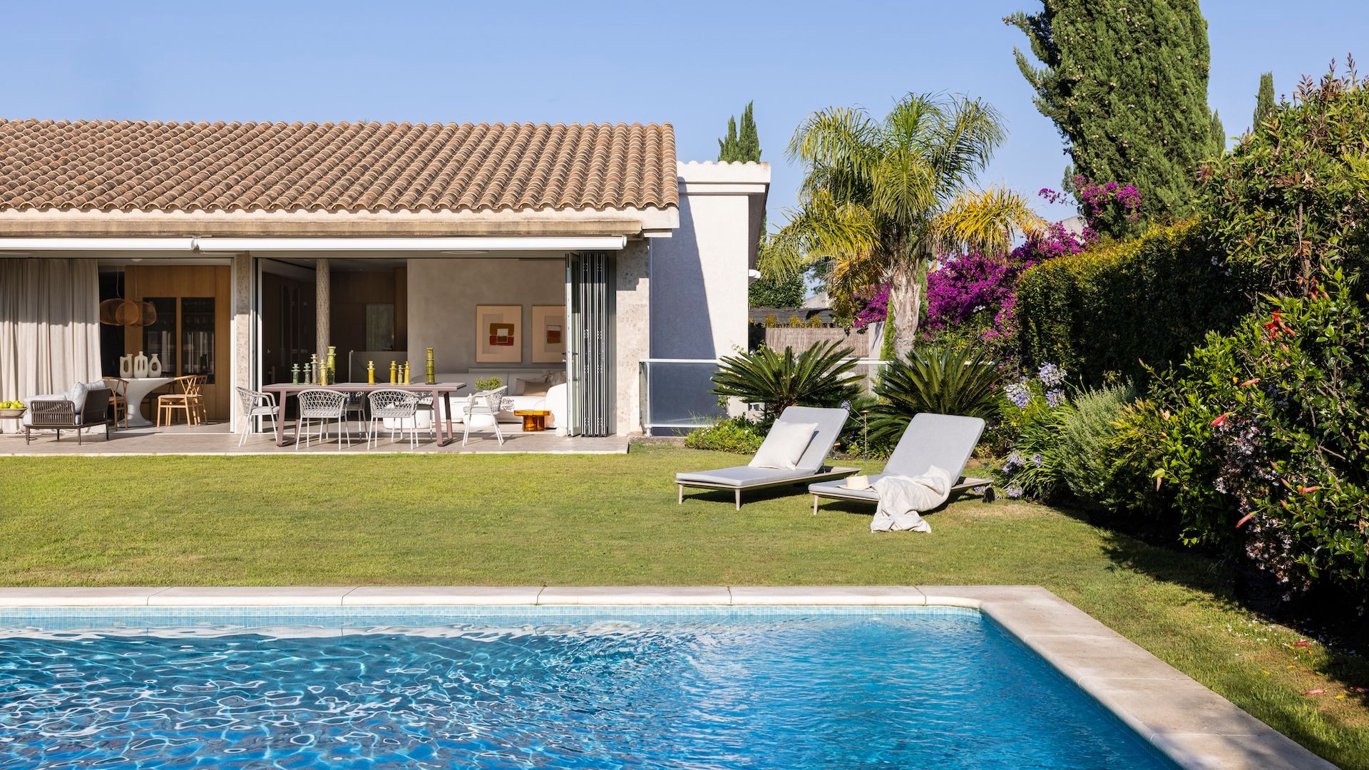 Casa conectada con el exterior. 