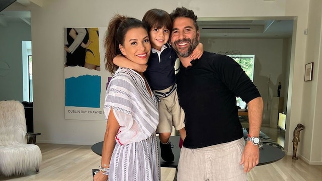 Eva Longoria, Pepe Bastón y Santiago