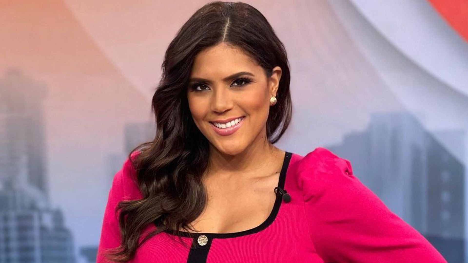 Francisca Lachapel regresa a sus humildes orígenes en NY como vendedora de ollas