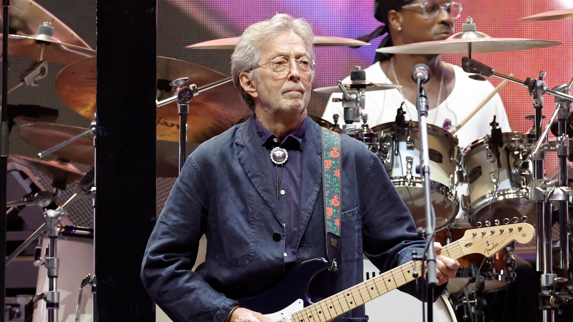 El inesperado incidente que arruinó el cierre de Eric Clapton en Madrid por culpa de un fan