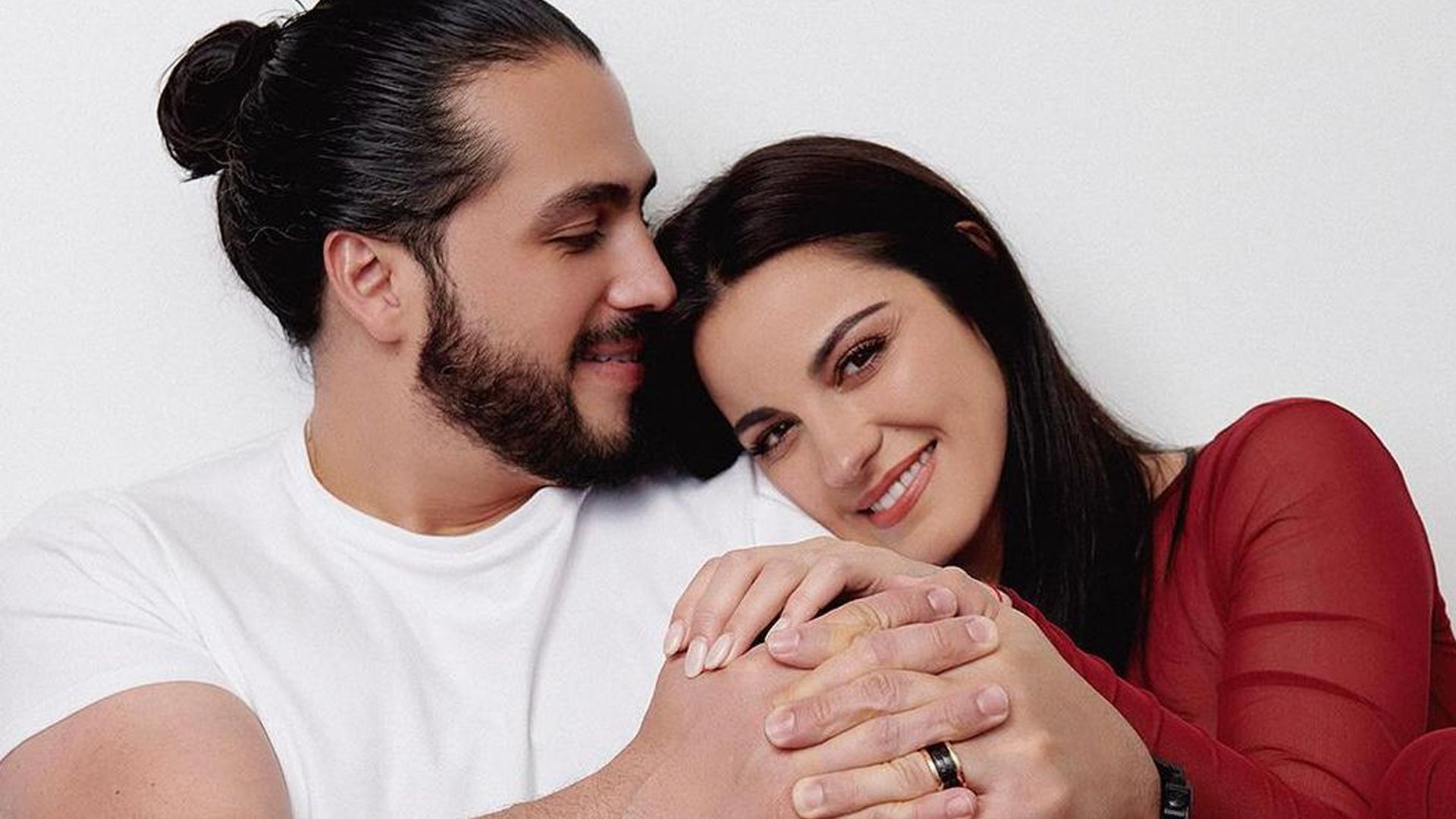 Maite Perroni y Andrés Tovar disfrutan de su luna de miel en el paraíso