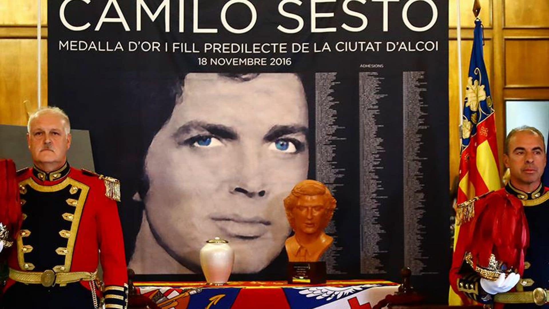 El hijo de Camilo Sesto cumple la última voluntad de su padre