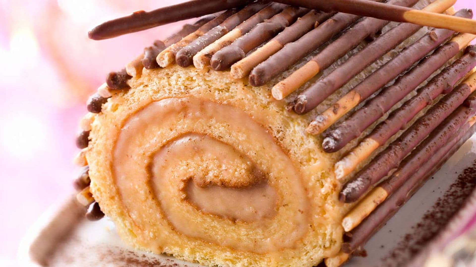 Brazo de gitano con chocolate relleno de salsa de caramelo salado