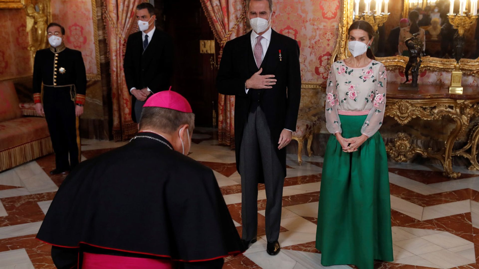 Los Reyes vuelven a abrir el Palacio Real para recibir al Cuerpo Diplomático