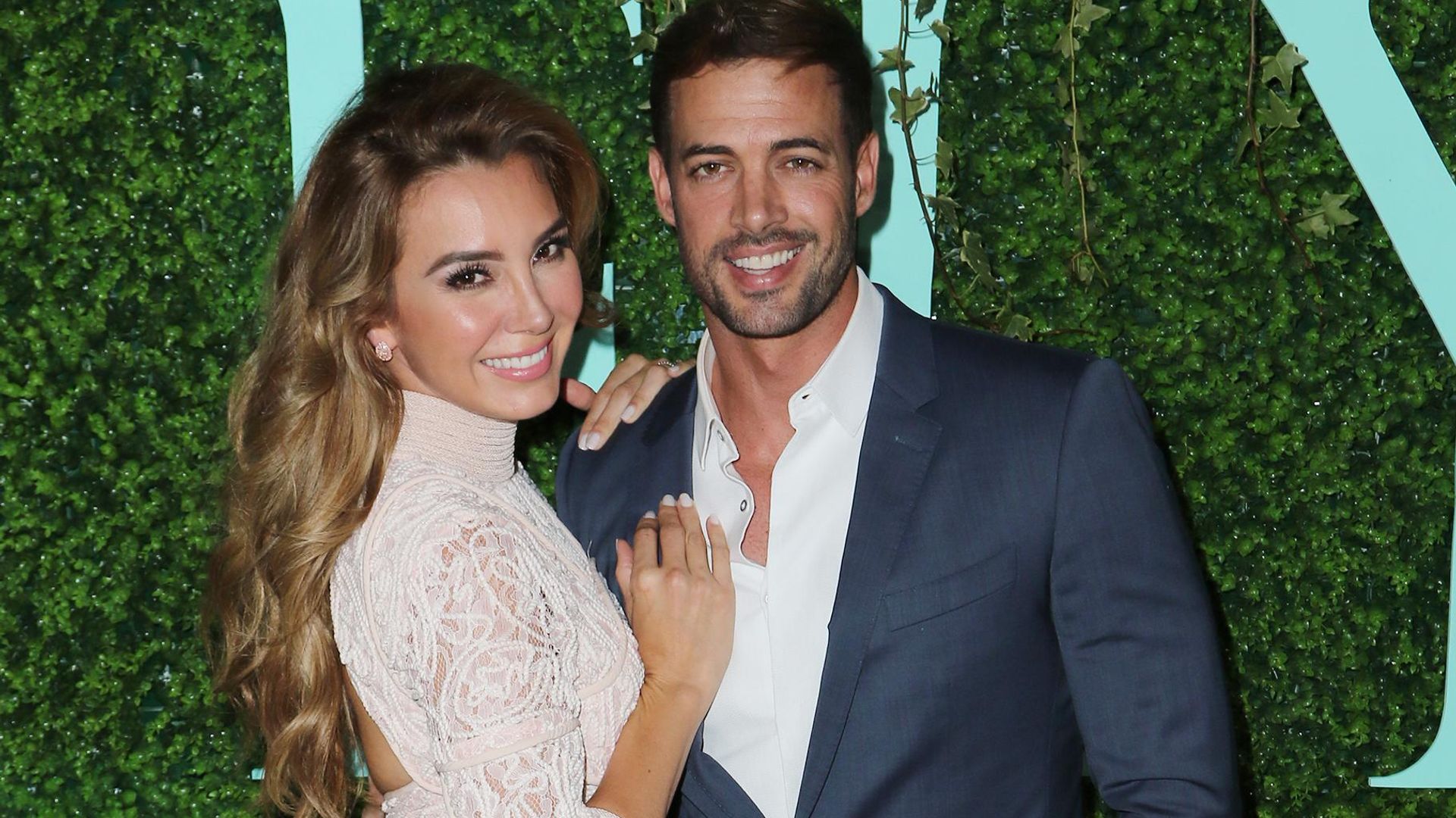 La historia de amor de casi 20 años entre William Levy y Elizabeth Gutiérrez