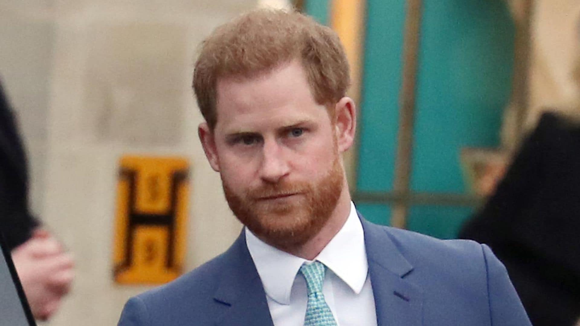 El príncipe Harry ya está en Londres para pasar la cuarentena antes de asistir al funeral de su abuelo