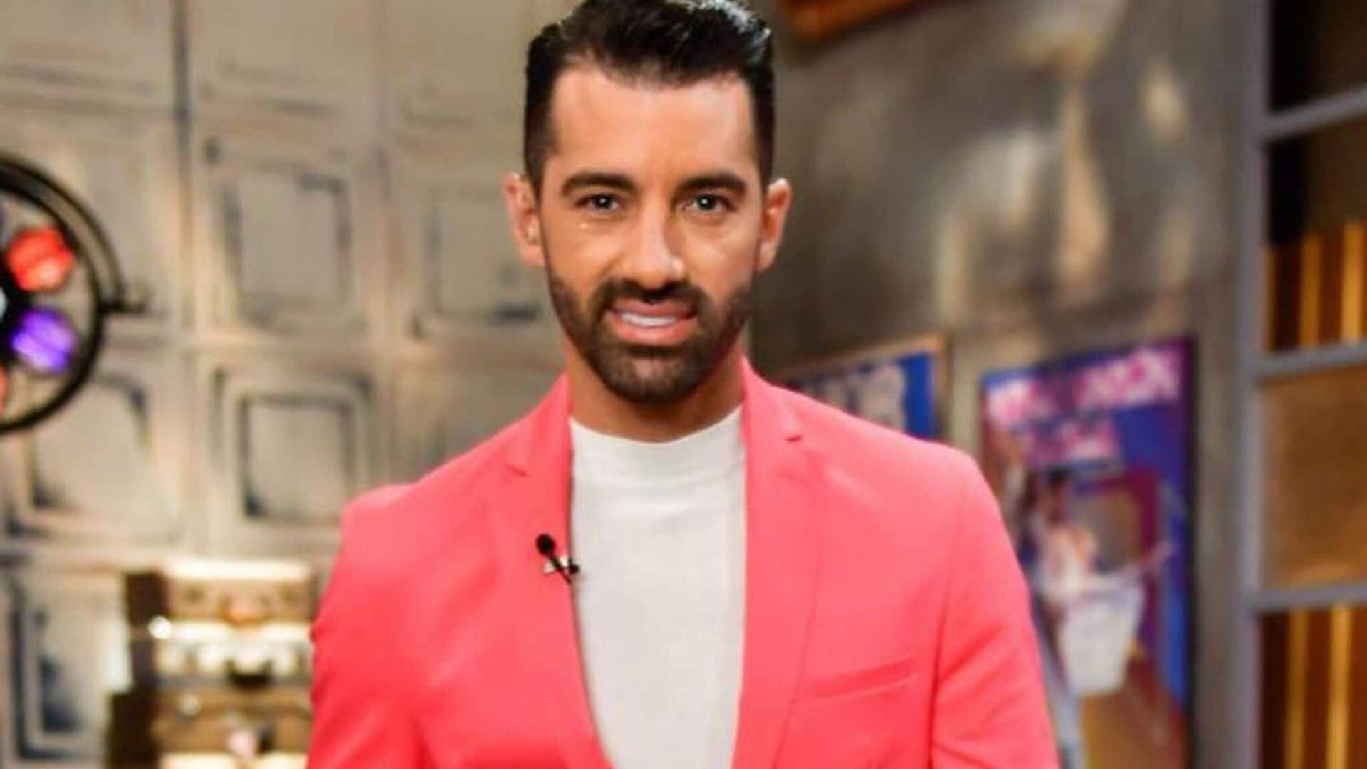Toni Costa viaja a España y da un vistazo de su futuro, ¿con Adamari López?